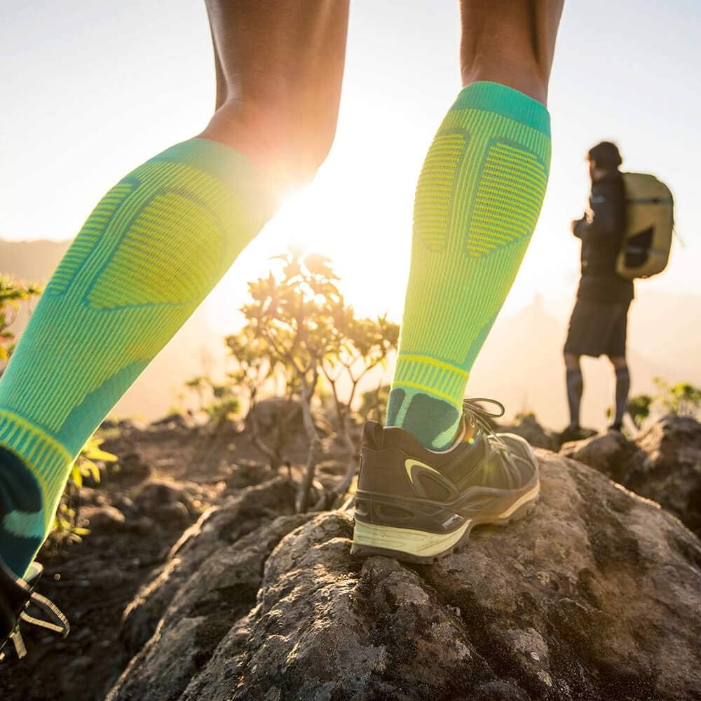 Benefits of Wearing Compression Socks